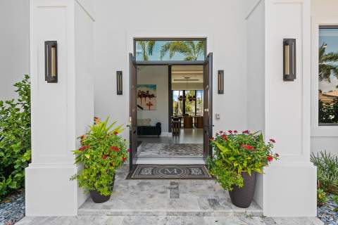 3750 NE 26th Avenue, Lighthouse Point FL - photo 6 of 57
