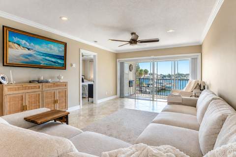 326 Northlake Drive #201, North Palm Beach FL - photo 13 of 28