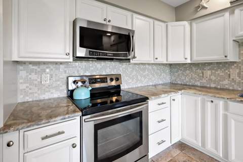 3209 S Lakeview Circle #8105, Hutchinson Island FL - photo 12 of 37