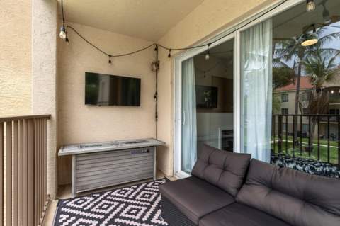 4041 San Marino Boulevard #202, West Palm Beach FL - photo 20 of 34