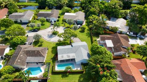 2602 NW 98th Terrace, Coral Springs FL - photo 17 of 26