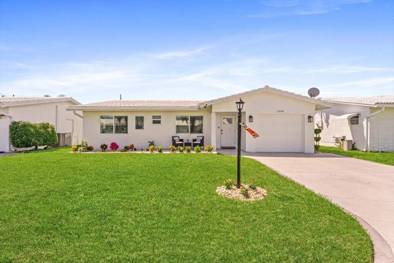 2 bedroom Single Family Residence at 2390 SW 14th Avenue, Palm Beach Leisureville Sec 7, Boynton Beach — photo 3