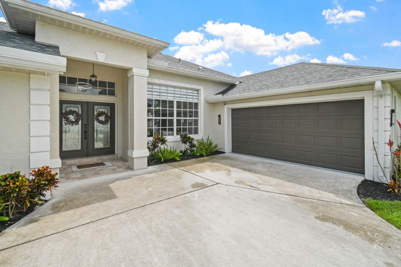 4 bedroom Single Family Residence at 1718 SW Penrose Avenue, Port St Lucie Section 19, Port St. Lucie — photo 4