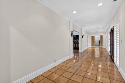 11740 N Lake Drive, Boynton Beach FL - photo 6 of 87