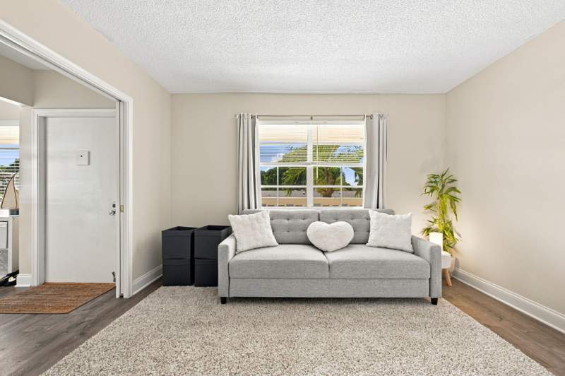 2 bedroom Condominium at 1121 Cactus Terrace #203, Pines Of Delray Condo, Delray Beach — photo 5