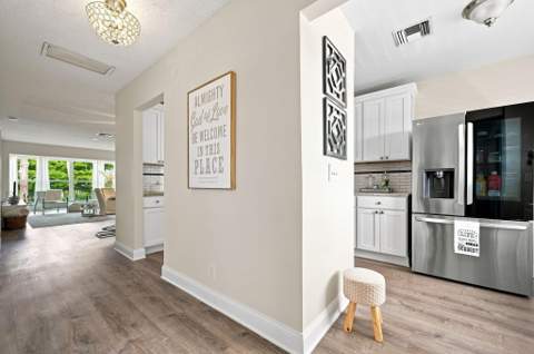 1121 Cactus Terrace #203, Delray Beach FL - photo 14 of 26