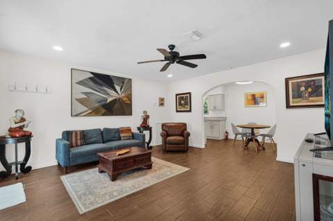 300 S Riverside Drive, Pompano Beach FL - photo 8 of 46