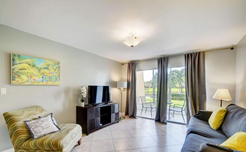 1 bedroom Condominium at 2700 Fiore Way #106, Lago Del Rey Condo, Delray Beach — photo 2