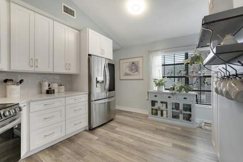 3263 Perimeter Drive, Greenacres FL - photo 9 of 19