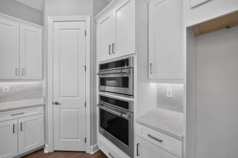 13072 SW Shinnecock Drive, Port St. Lucie FL - photo 6 of 47