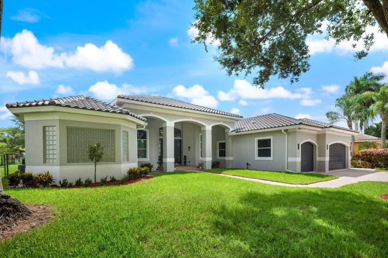 5 bedroom Single Family Residence at 3958 SW 140th Avenue, Imagination Farms East, Davie — photo 3