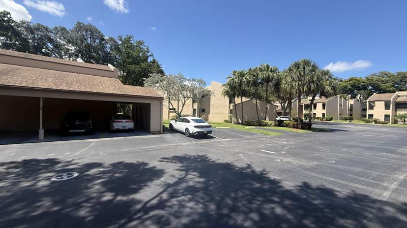 3 bedroom Condominium at 6474 Pumpkin Seed Circle #206, Woodhaven East, Boca Raton — photo 3