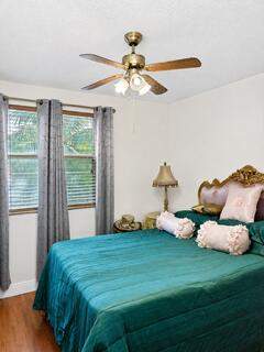 18431 NW 18th Street, Pembroke Pines FL - photo 19 of 34