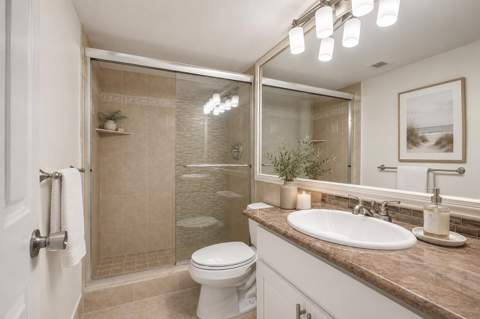 1021 Hillsboro Mile #607, Hillsboro Beach FL - photo 12 of 33