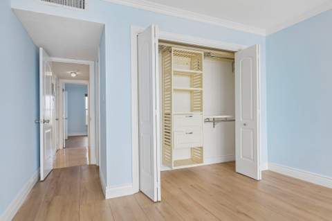1021 Hillsboro Mile #607, Hillsboro Beach FL - photo 11 of 33