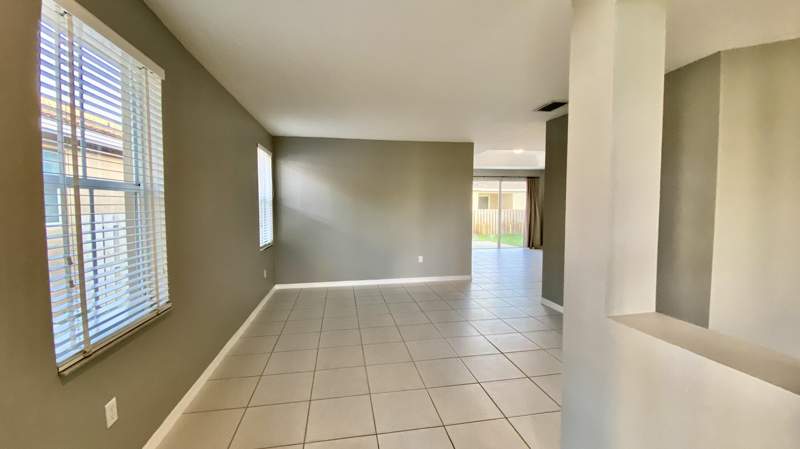 3 bedroom Single Family Residence at 12959 SW 27th Street, Pod 6 At Monarch Lakes, Miramar — photo 3