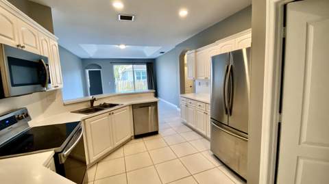 12959 SW 27th Street, Miramar FL - photo 8 of 28