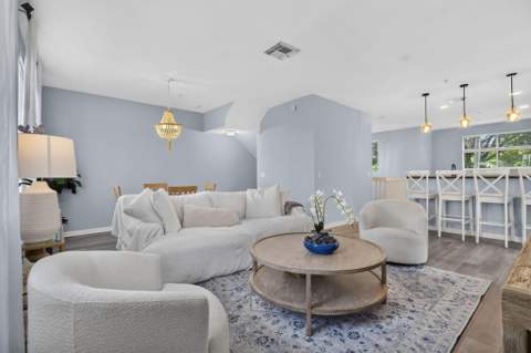 2899 S Greenleaf Circle, Boynton Beach FL - photo 9 of 39
