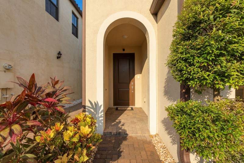 3 bedroom Single Family Residence at 3002 Butternut Lane, Mediterranea, Riviera Beach — photo 2