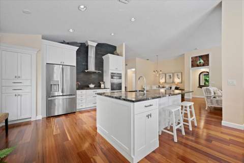 7990 SE Mammoth Drive, Hobe Sound FL - photo 15 of 53