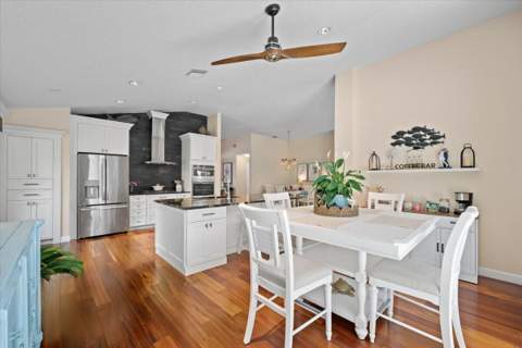 7990 SE Mammoth Drive, Hobe Sound FL - photo 18 of 53