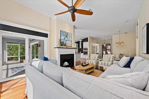 7990 SE Mammoth Drive, Hobe Sound FL - photo 19 of 53