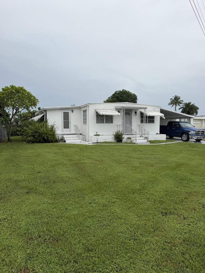 2 bedroom Manufactured Home at 1930 SW 85th Avenue, Park City Sec Two, Davie — photo 4