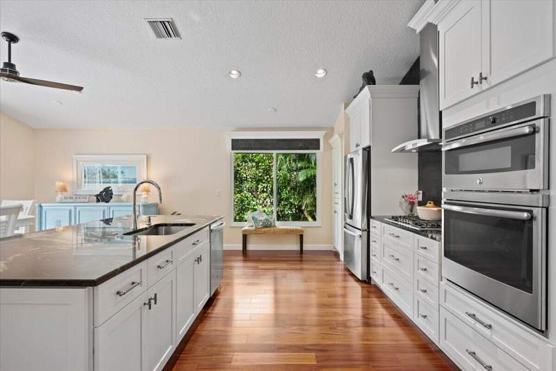 3 bedroom Single Family Residence at 7990 SE Mammoth Drive, The Arbors (Aka Forest Glade), Hobe Sound — photo 5
