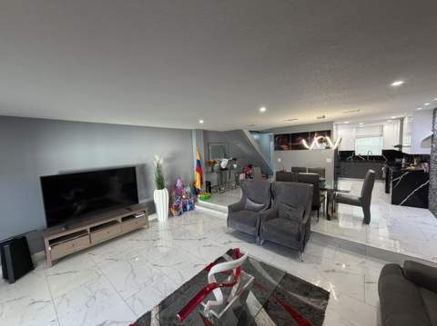 9054 NW 35th Place, Sunrise FL - photo 10 of 35