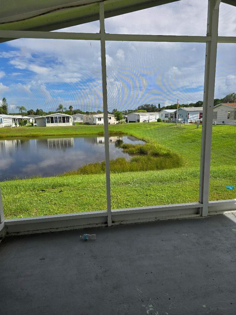 2 bedroom Manufactured Home at 504 Thames Bluff Ridge #D-23, Tropical Isles, Fort Pierce — photo 3