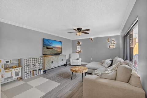 3202 Meridian Way #A, Palm Beach Gardens FL - photo 8 of 28