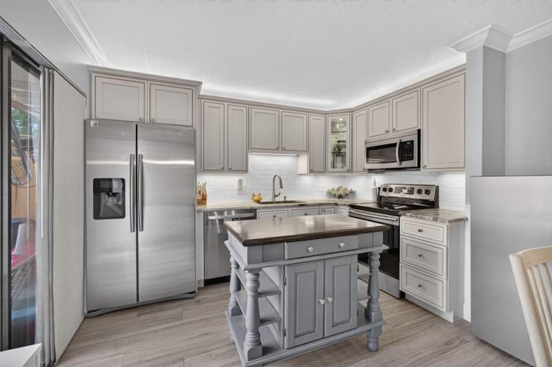 2 bedroom Townhouse at 3202 Meridian Way #A, Meridian Park, Palm Beach Gardens — photo 5