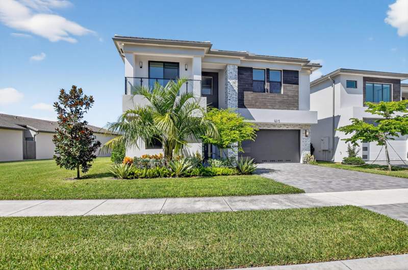 5 bedroom Single Family Residence at 8215 Crystal Downs Avenue, Lotus Palm, Boca Raton — photo 2