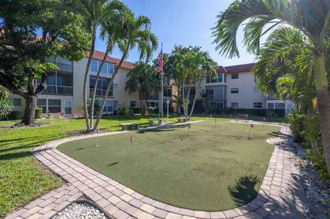 700 SE 6th Avenue #107, Deerfield Beach FL - photo 8 of 23
