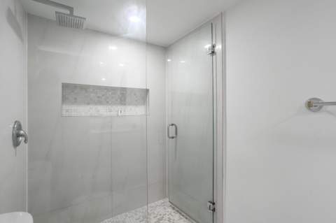 700 SE 6th Avenue #107, Deerfield Beach FL - photo 13 of 23