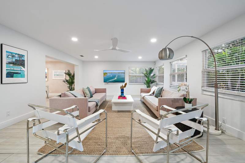 3 bedroom Single Family Residence at 570 N Dover Road, Jupiter In The Pines Sec B, Tequesta — photo 5