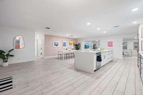 570 N Dover Road, Tequesta FL - photo 8 of 45