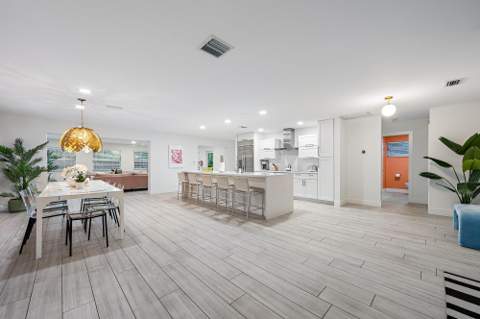 570 N Dover Road, Tequesta FL - photo 10 of 45