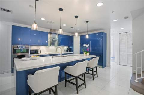 347 Oak Street #B1, Hollywood FL - photo 11 of 34