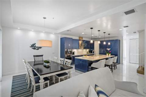 347 Oak Street #B1, Hollywood FL - photo 12 of 34