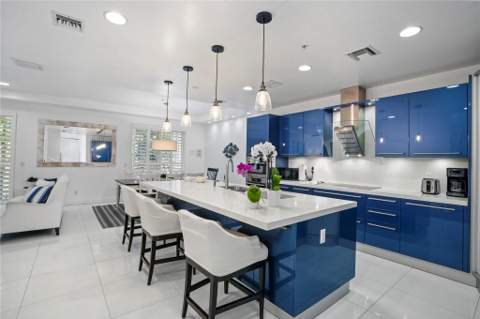 347 Oak Street #B1, Hollywood FL - photo 13 of 34