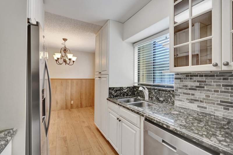 2 bedroom Condominium at 15036 Ashland Lane #B 70, Lakes Of Delray, Delray Beach — photo 4