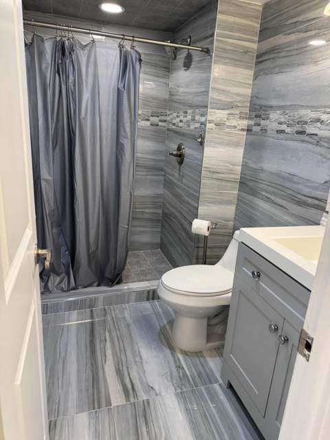 437 Golden Isles Drive #14 j, Hallandale Beach FL - photo 21 of 26