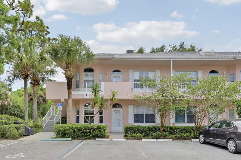 2 bedroom Condominium at 18081 SE Country Club Drive #37-361, Little Club Condo, Tequesta — photo 4