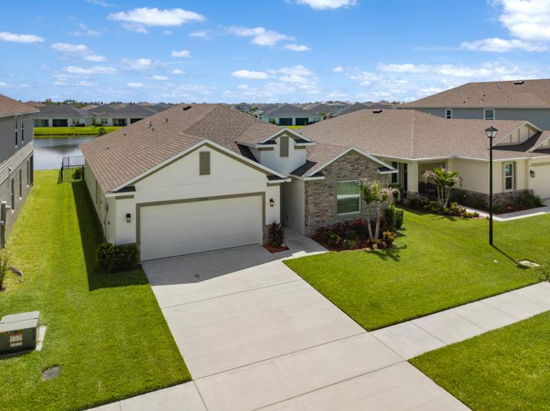 4 bedroom Single Family Residence at 9387 SW Serapis Way #9387, Verano South Pud 1 - Pod G - Plat No. 1, Port St. Lucie — photo 3