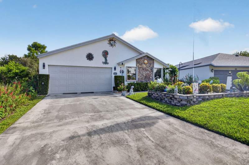 2 bedroom Single Family Residence at 2505 NW 13th Court, Rainberry Bay Sec 3, Delray Beach — photo 4