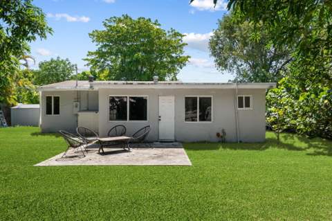 1544 NW 5th Avenue, Fort Lauderdale FL - photo 24 of 25