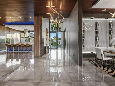 2213 NE 37th Drive, Fort Lauderdale FL - photo 14 of 62