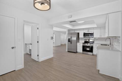 3390 NW 42nd Street, Lauderdale Lakes FL - photo 7 of 27