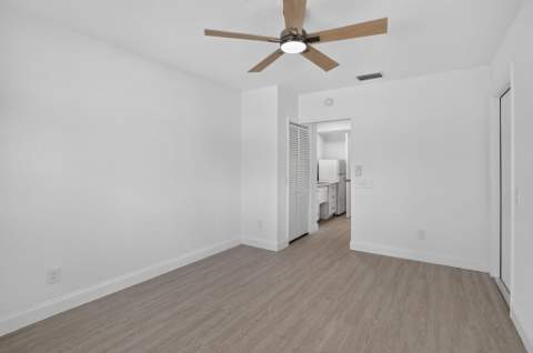 3390 NW 42nd Street, Lauderdale Lakes FL - photo 23 of 27